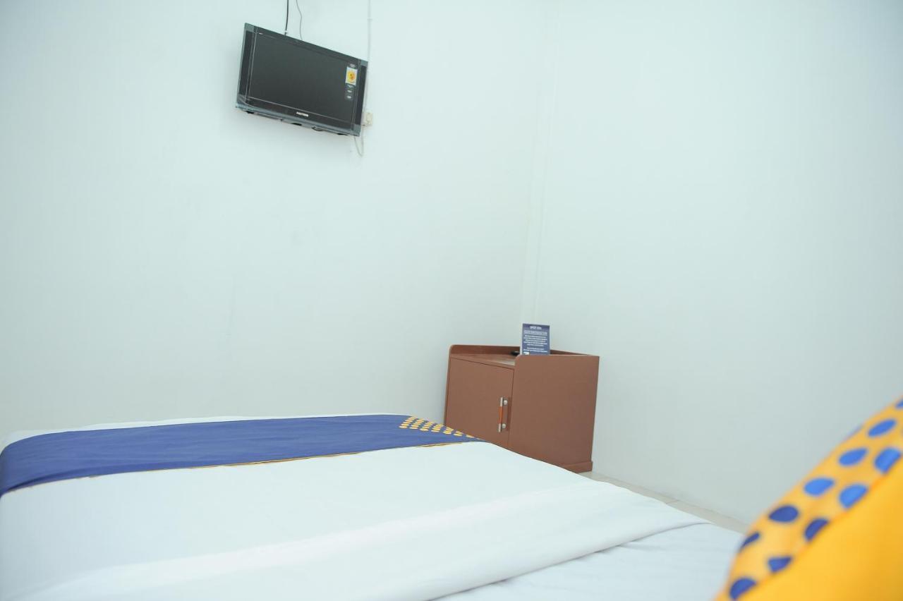 Spot On 2891 999 Guest House Sumedang Экстерьер фото